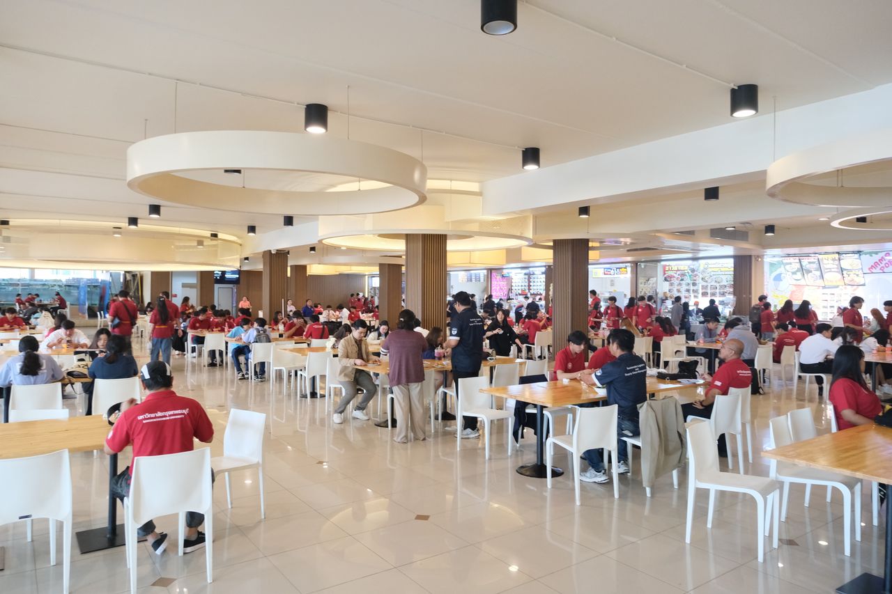 บรรยากาศศูนย์อาหาร 4