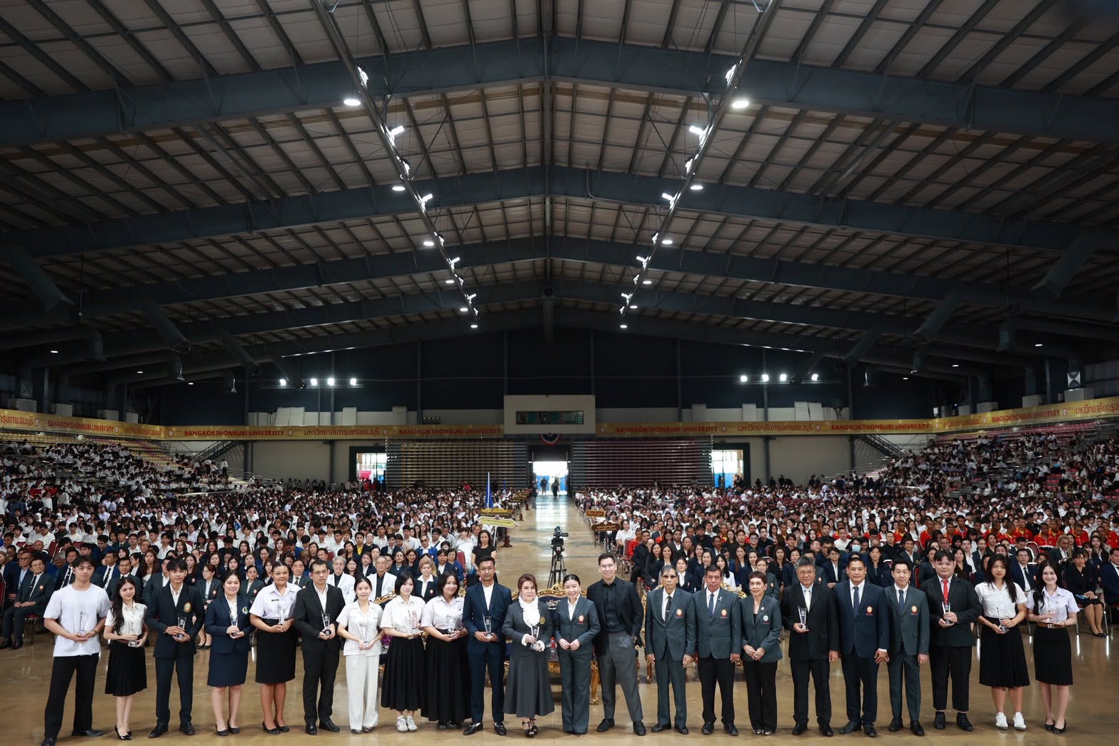 มหาวิทยาลัยกรุงเทพธนบุรี (มกธ.) จัดพิธีปฐมนิเทศนักศึกษาใหม่ ประจำปีการศึกษา 2569 อย่างยิ่งใหญ่ ภายใต้แนวคิด “BTU Family”